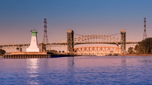 view-burlington-canal-lift-bridg