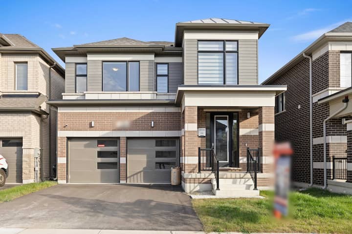 Brand New & Spotless | 4BR Retreat in Erin
