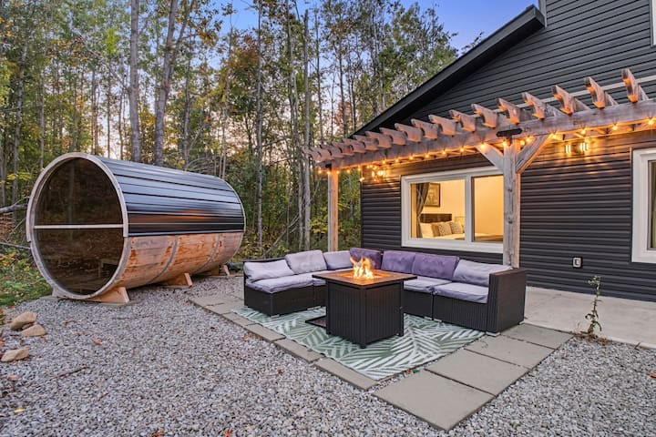 Net Zero Country Escape | Sauna | BBQ | Fire pit